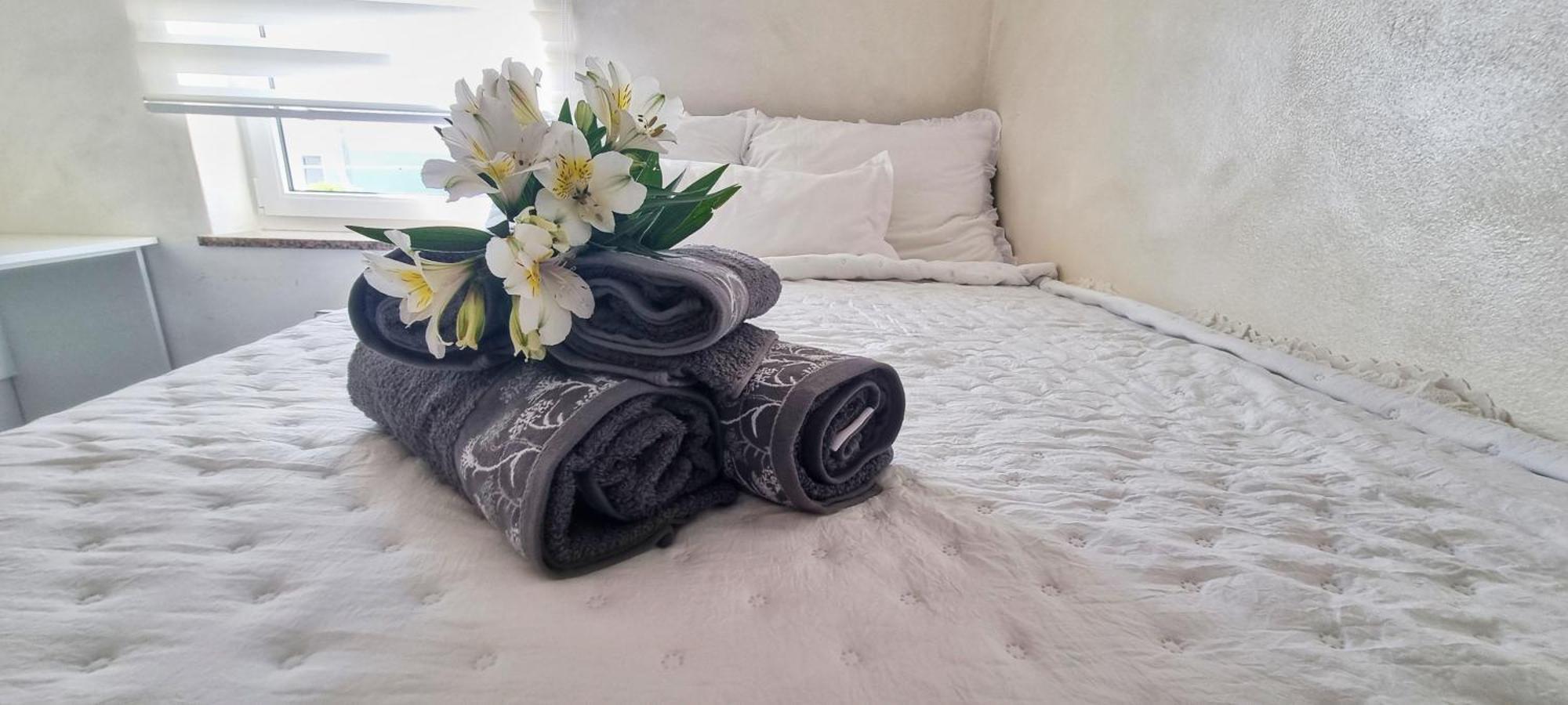 Deluxe Novalja Apartment Екстериор снимка