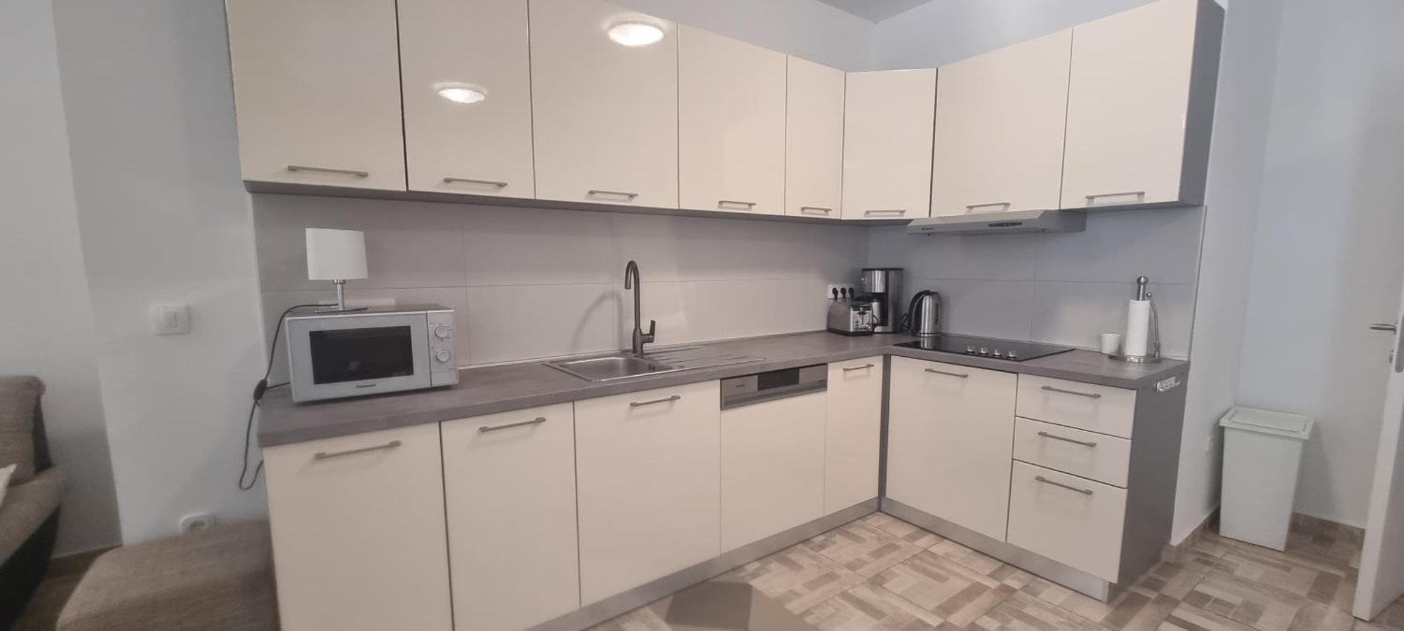 Deluxe Novalja Apartment Екстериор снимка